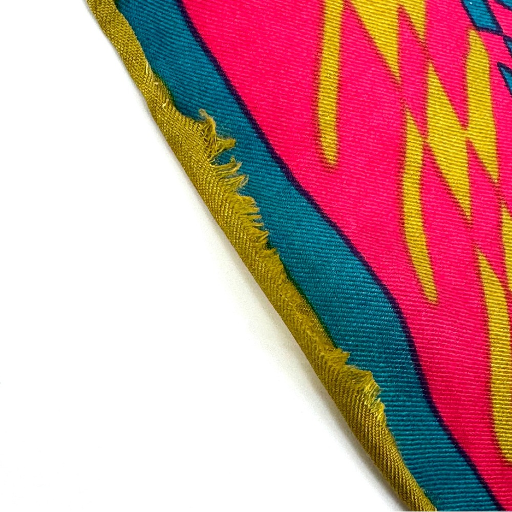 Vintage Vera Hand Rolled Silk Bold Abstract 22" Square Scarf - Picture 7 of 10